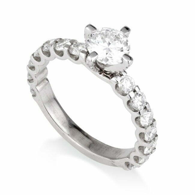 טבעת אירוסין אנסטסיה יהלומים מזהב לבן