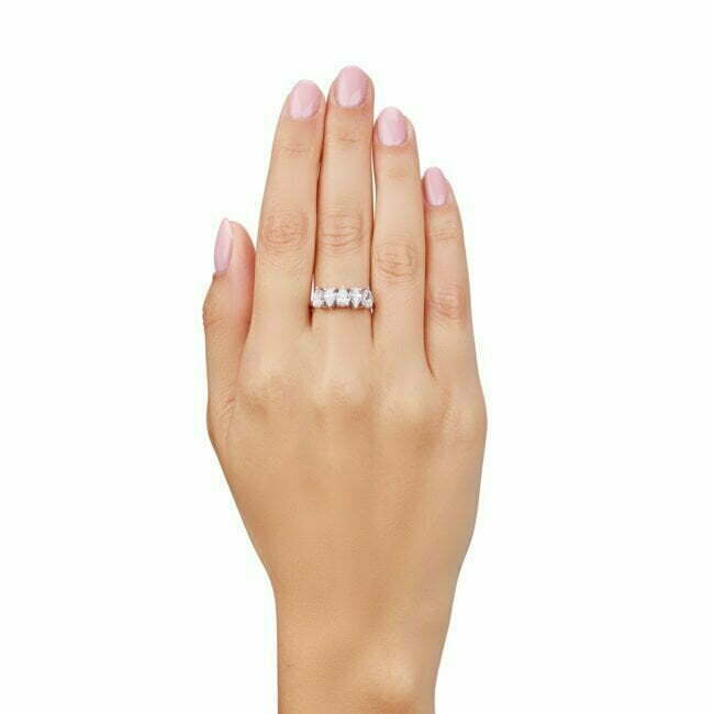 טבעת 5 יהלומים