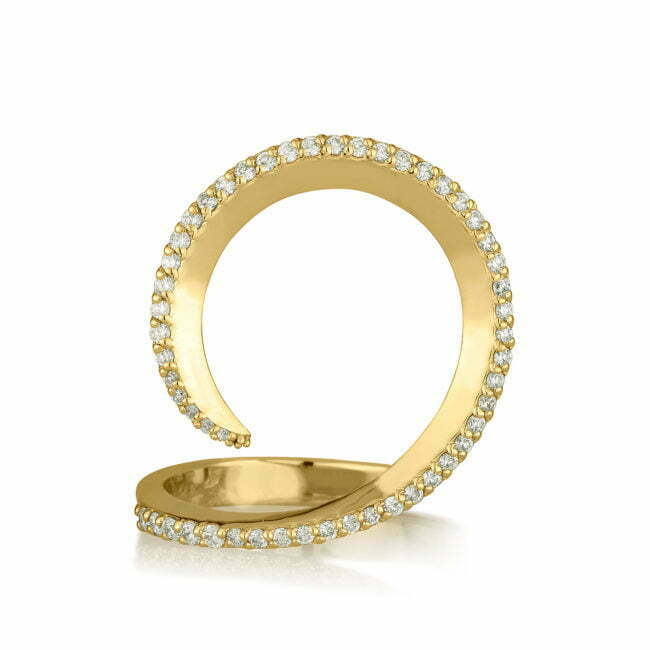 טבעת ליהי משובצת יהלומים מזהב לבן