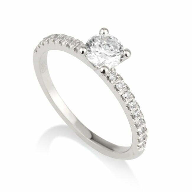 טבעת אירוסין נסיכות יהלומים מזהב לבן