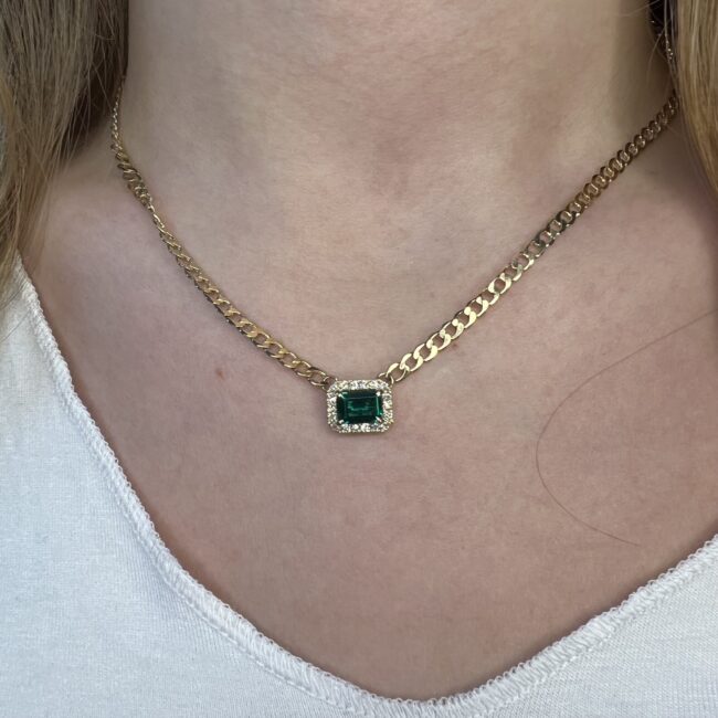 שרשרת אביבה עם אבן חן ירוקה ויהלומים