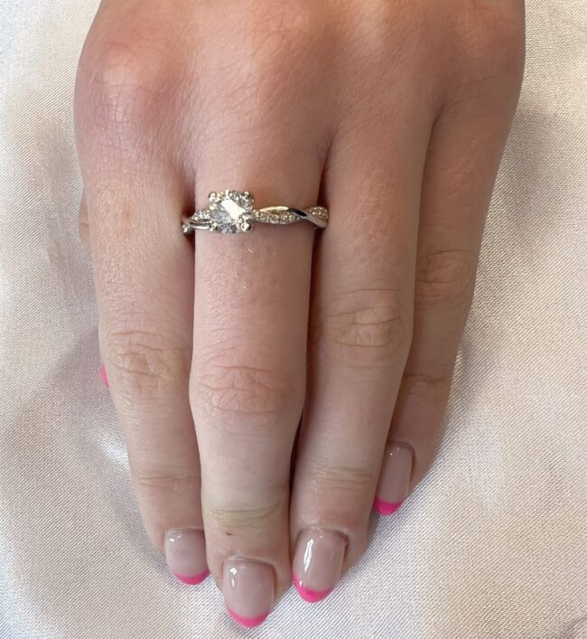 טבעת יהלומים רטרו זהב לבן 14 קראט