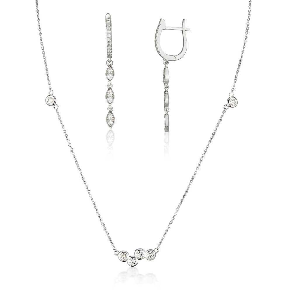 קולקציית תכשיטים LOVE